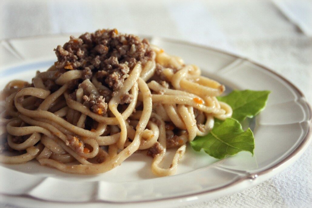 Ciriole al ragù bianco di vitello