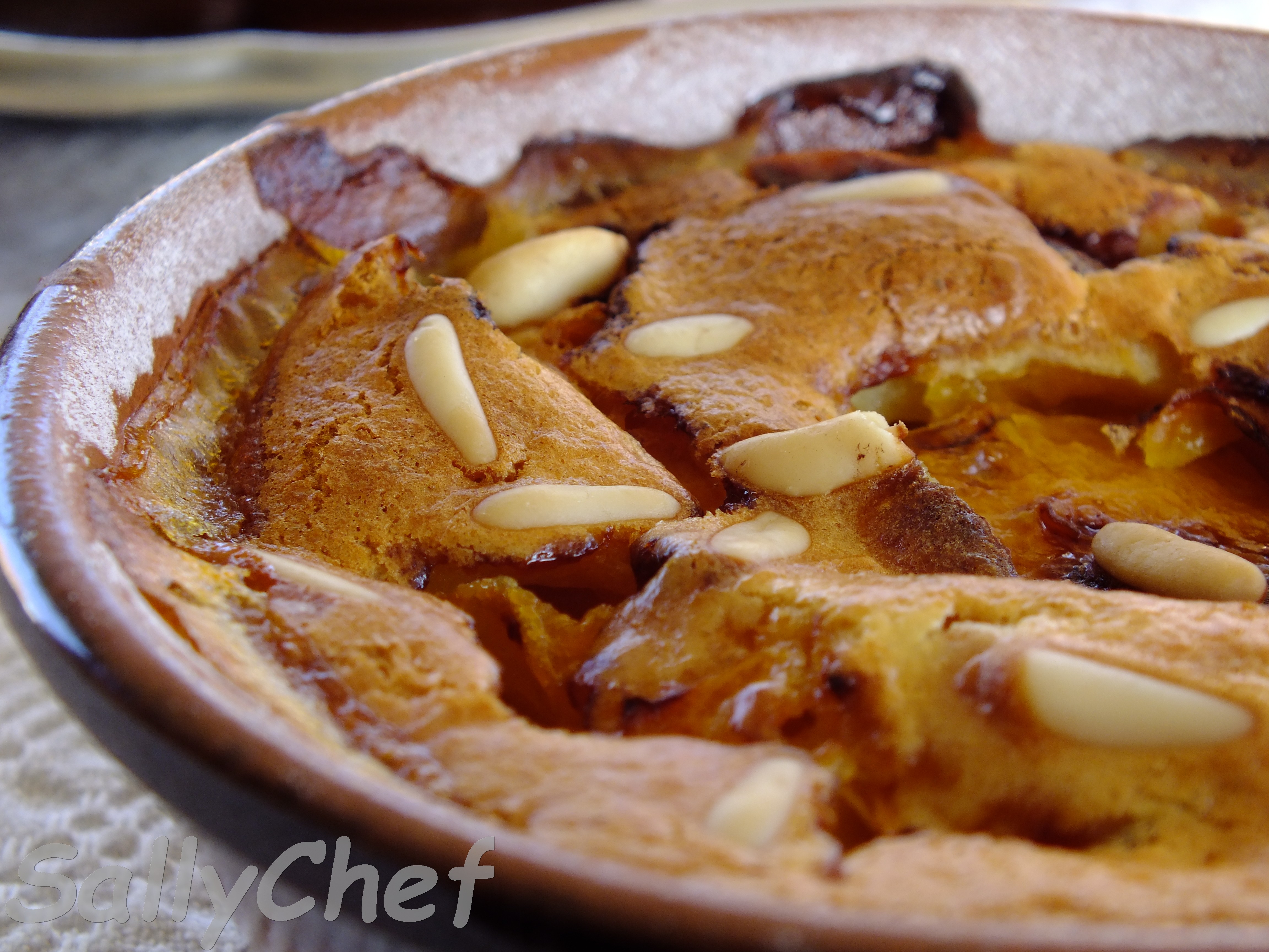 Clafoutis di albicocche e basilico, prima che scada il tempo