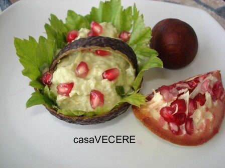 Cocktail di granchio con salsa di avocado (per 4)