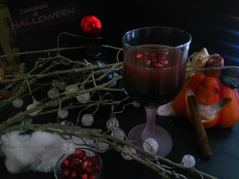 Cocktail di halloween al melograno