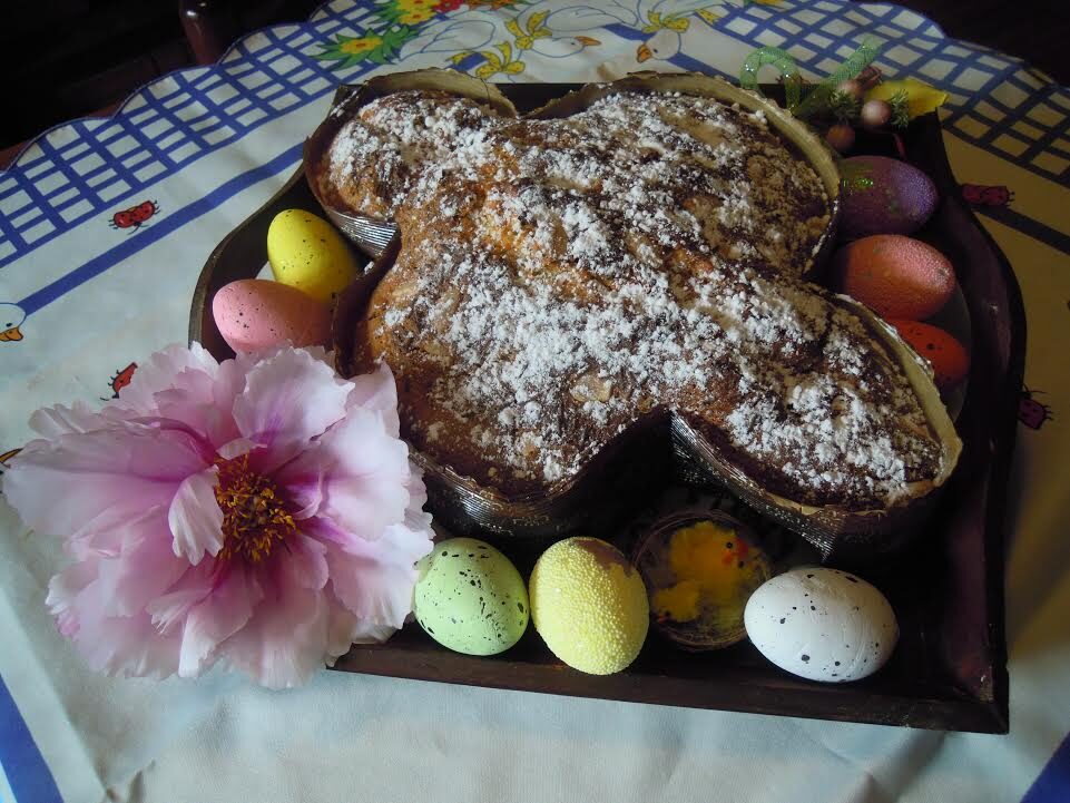 Colomba pasquale