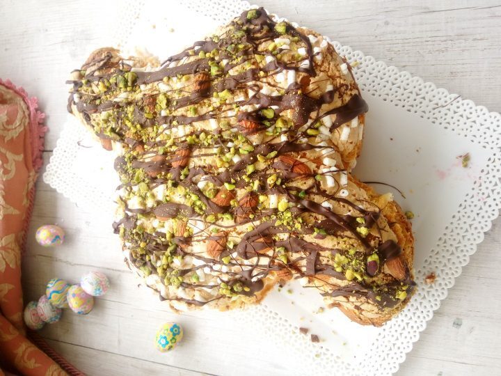 Colomba ripiena di gelato