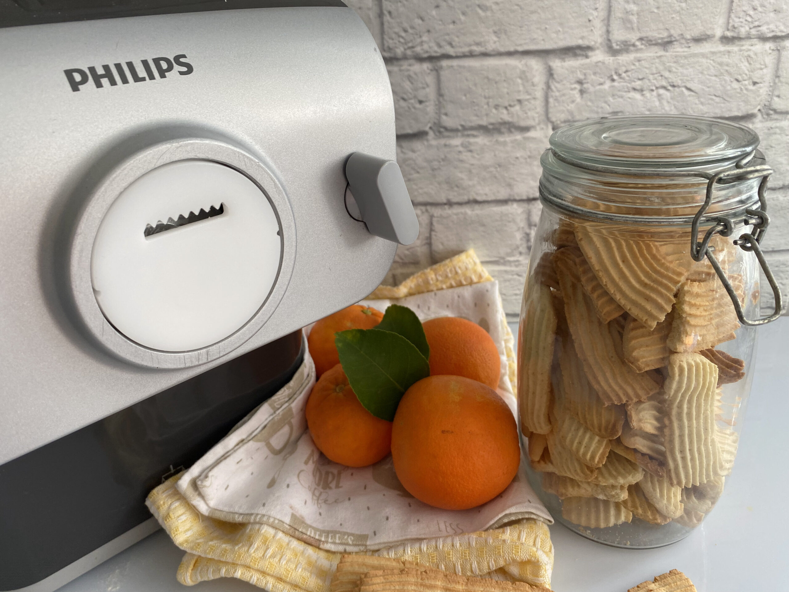 Come fare i Biscotti all’Arancia con Pasta Maker: ricetta facile e veloce