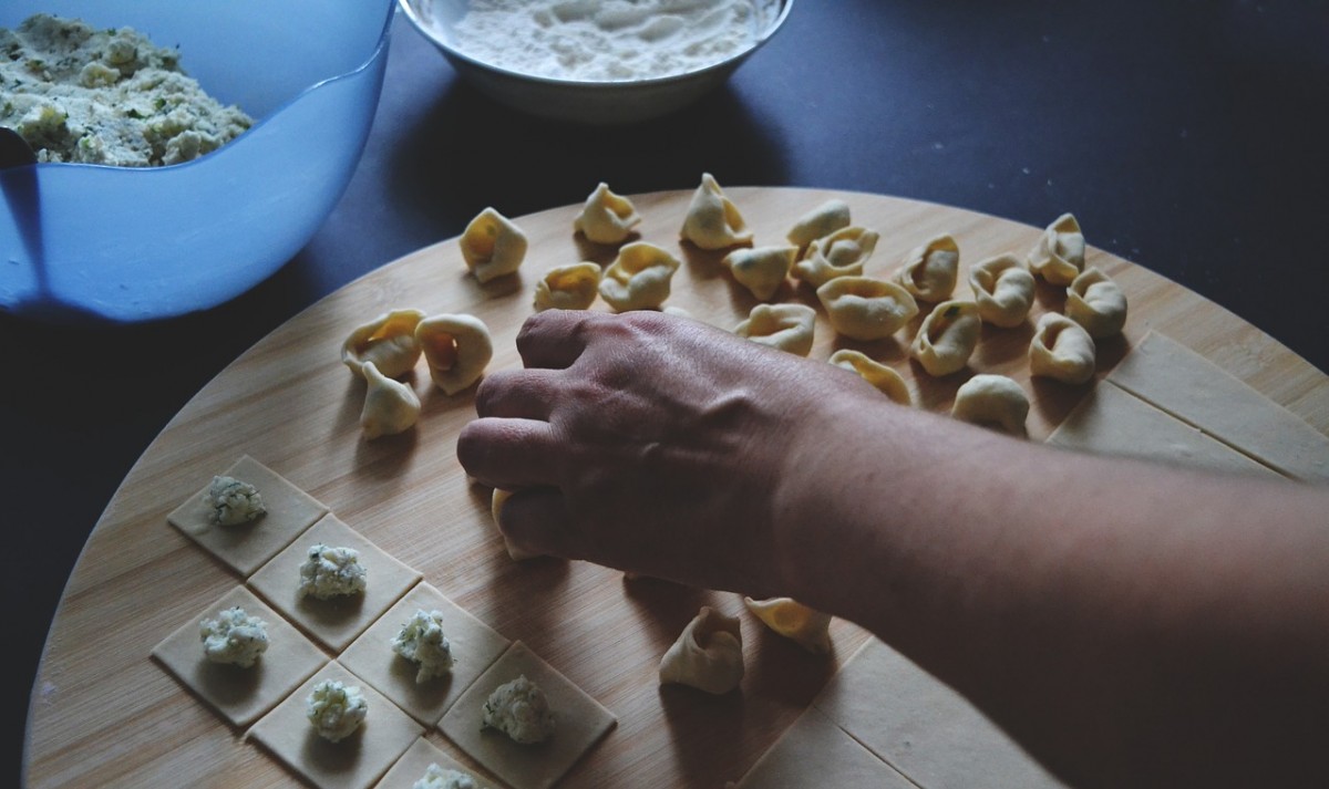 Come fare i cappelletti in casa