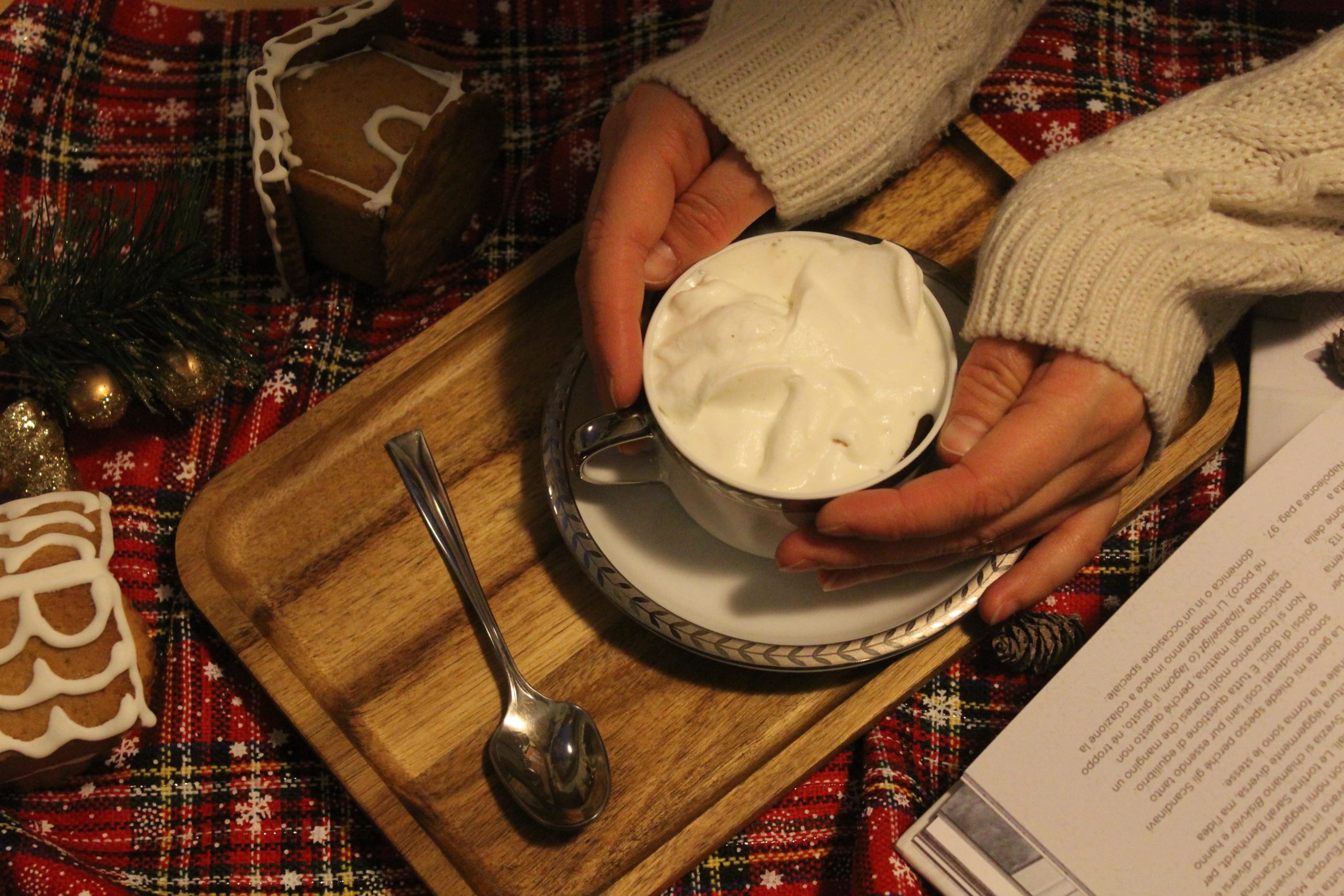 Come fare la cioccolata calda in casa con panna