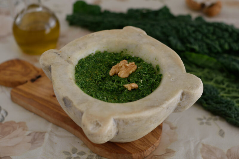 Come preparare il pesto di cavolo nero