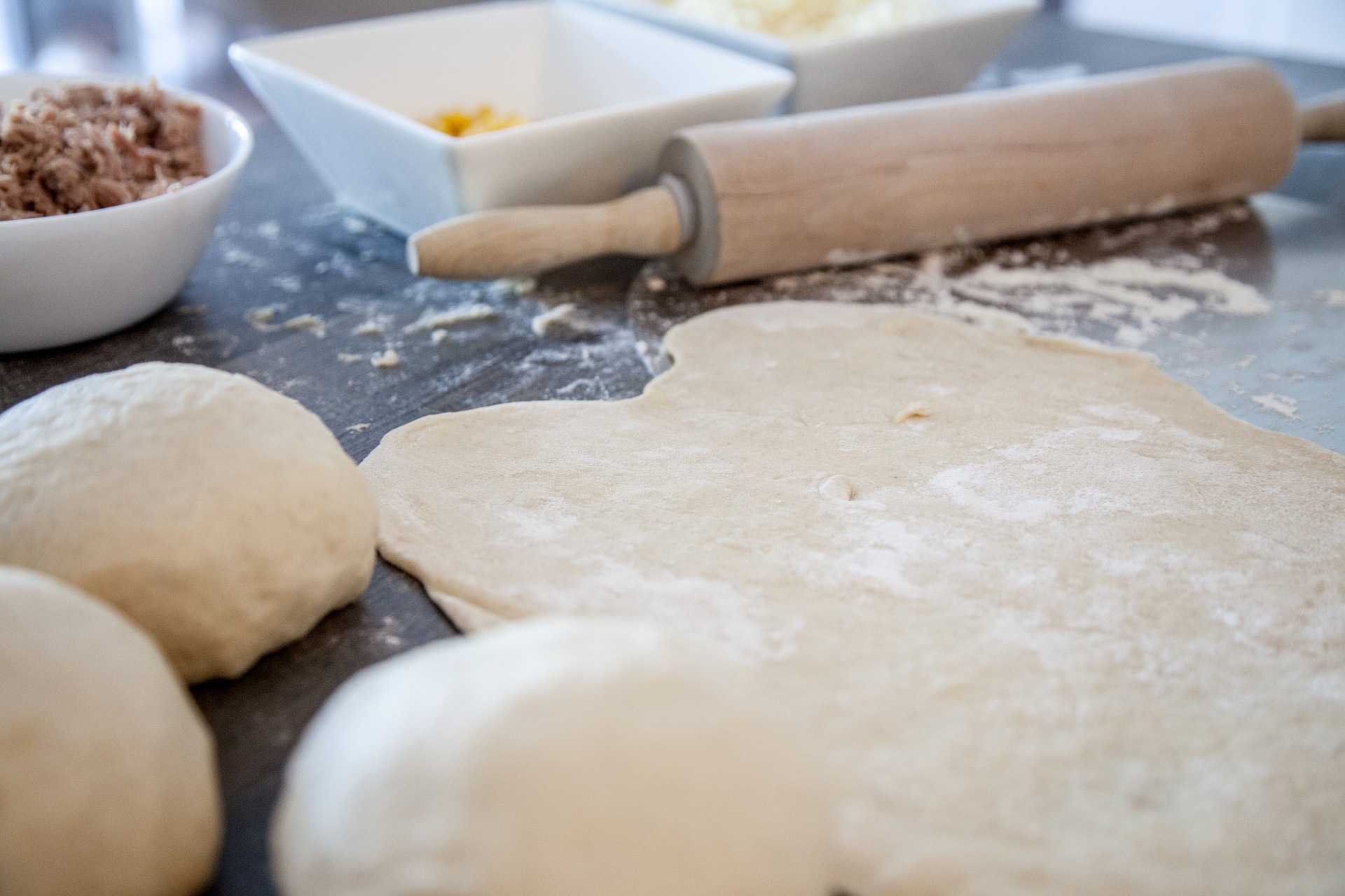Come preparare la pasta per pizza in casa