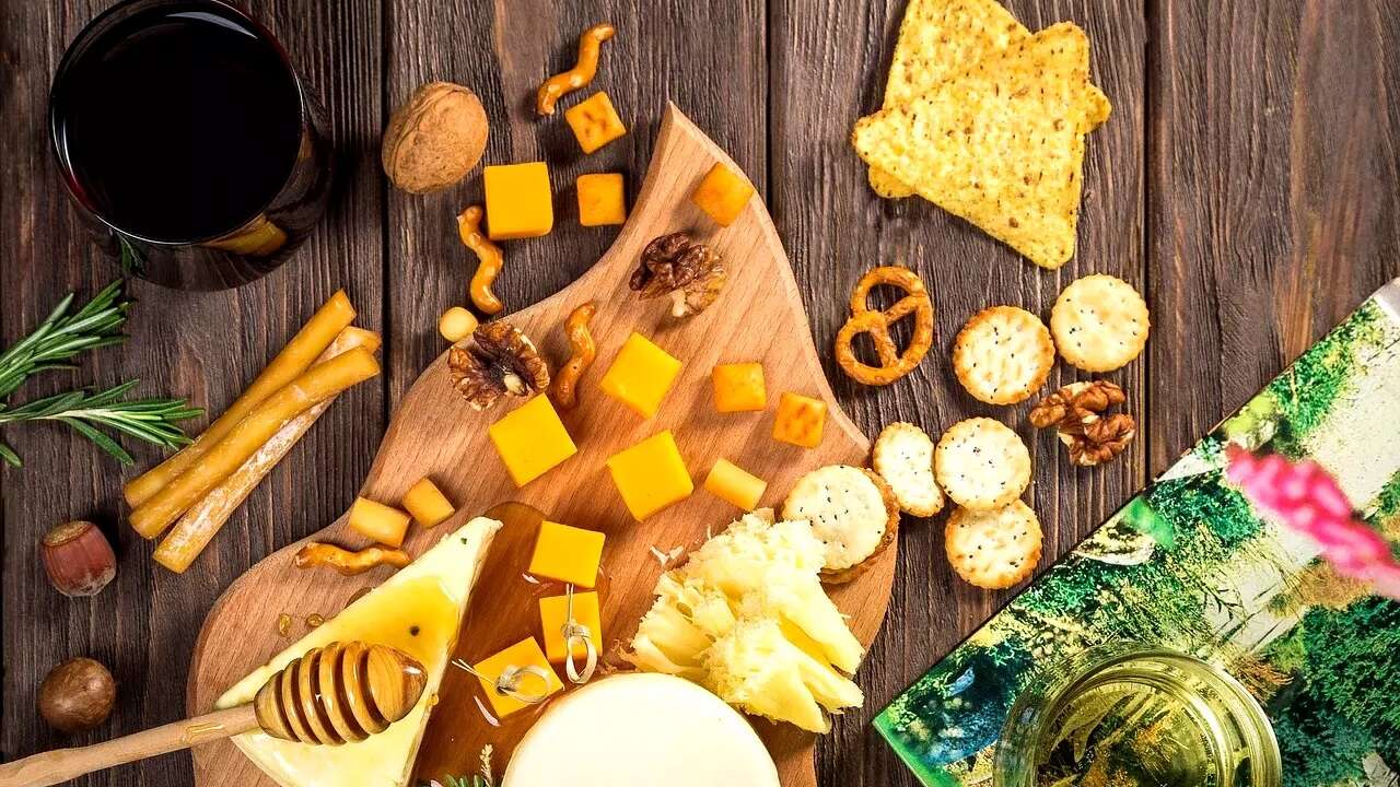 Come riciclare gli avanzi del formaggio: 10 idee facili