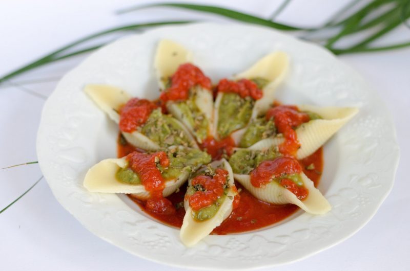 Conchiglie ripiene di crema di piselli