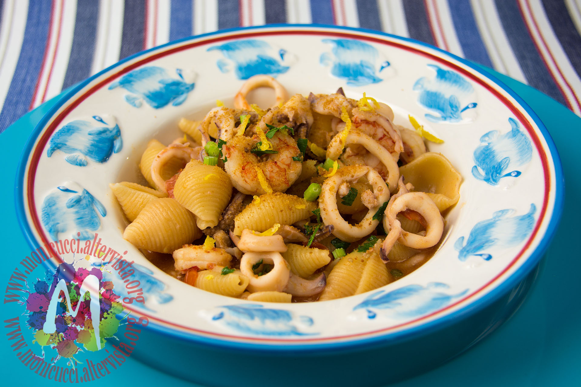 Conchigliette risottate con gamberi, calamari e bottarga