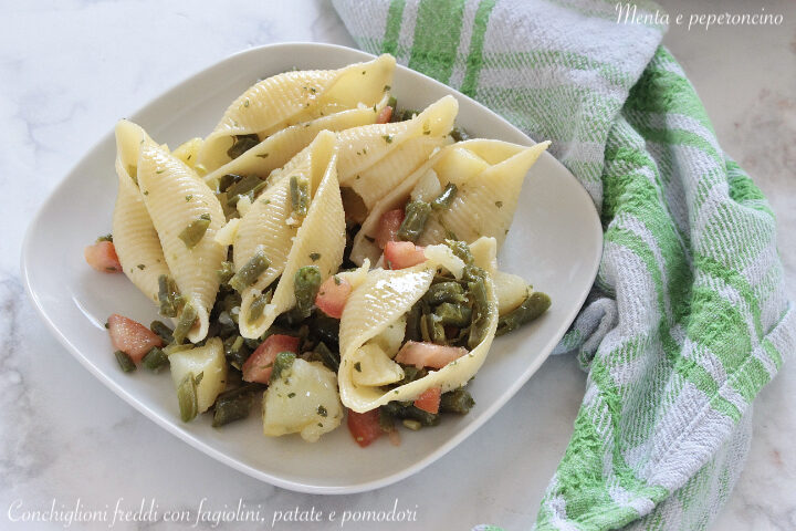 Conchiglioni freddi con fagiolini, patate e pomodori
