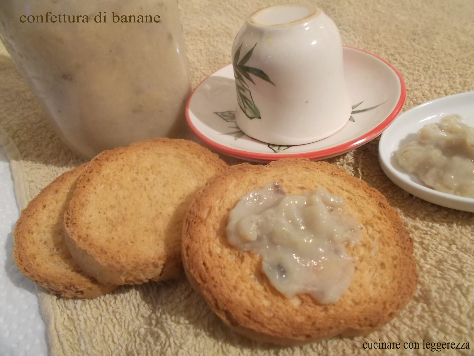 Confettura di banane