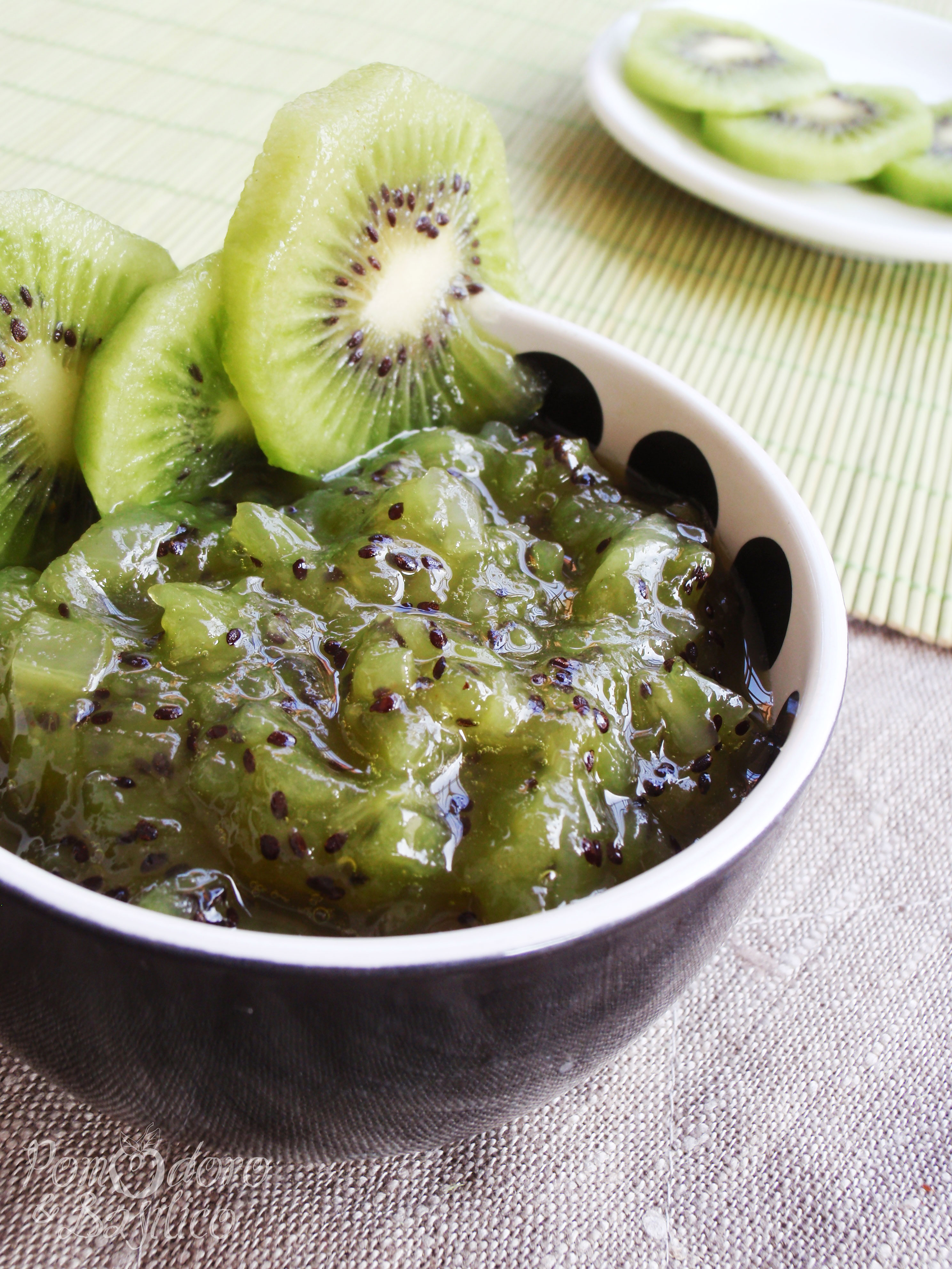 Confettura di kiwi