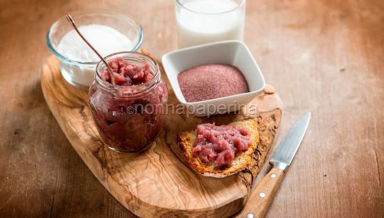 Confettura di ube per una colazione diversa