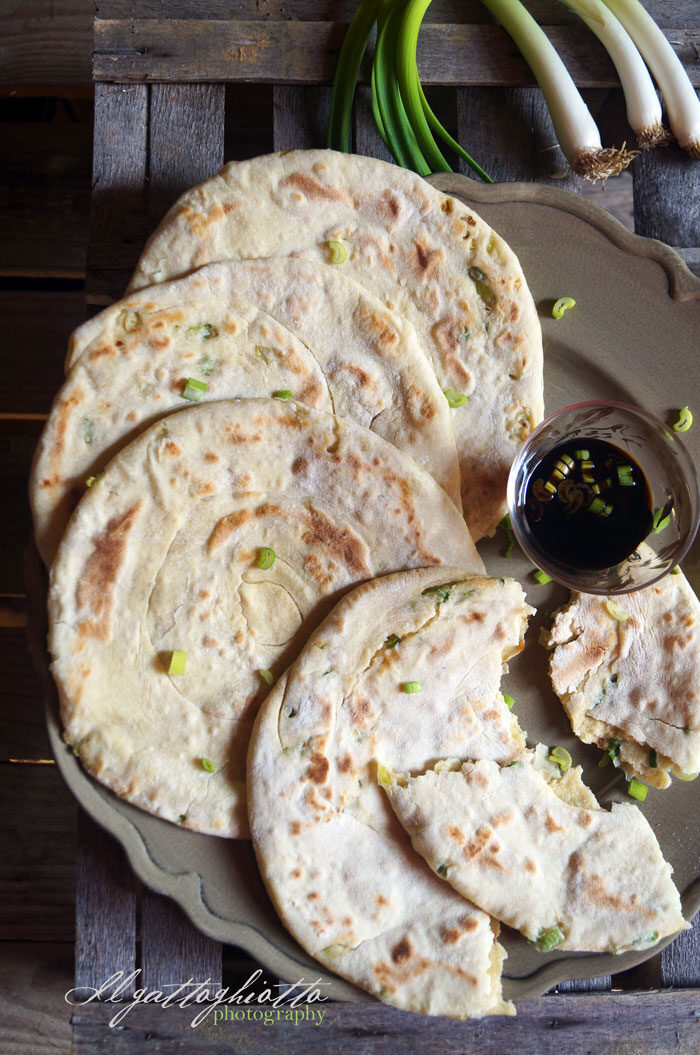Cong you bing – piadine cinesi ai cipollotti