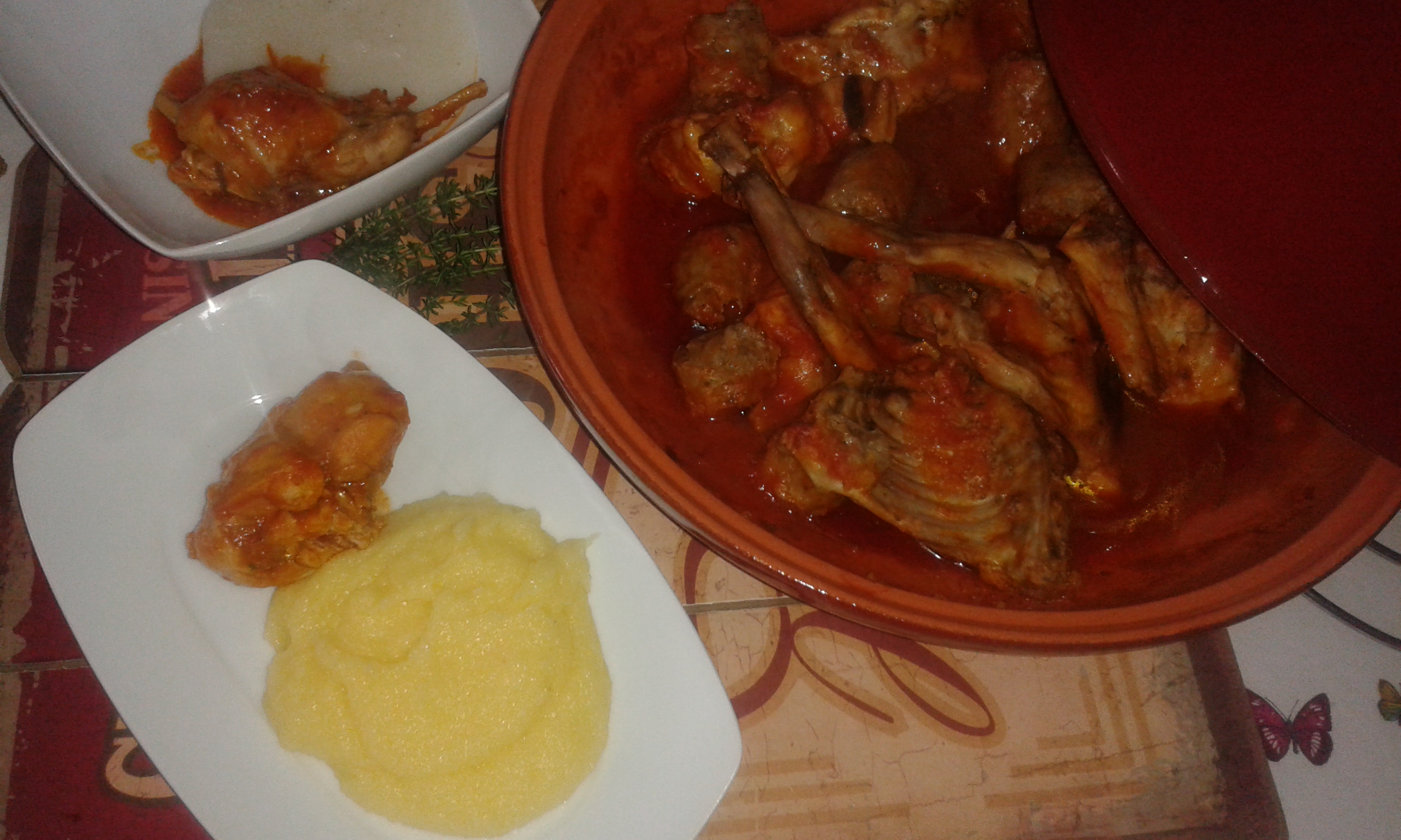 Coniglio alla cacciatora con polenta