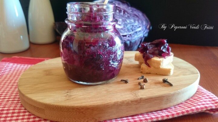 Conserva di cavolo rosso
