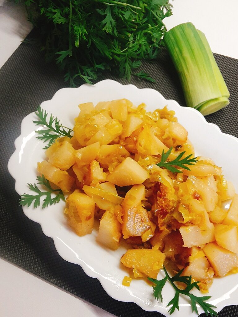 CONTORNO di PATATE E PORRI