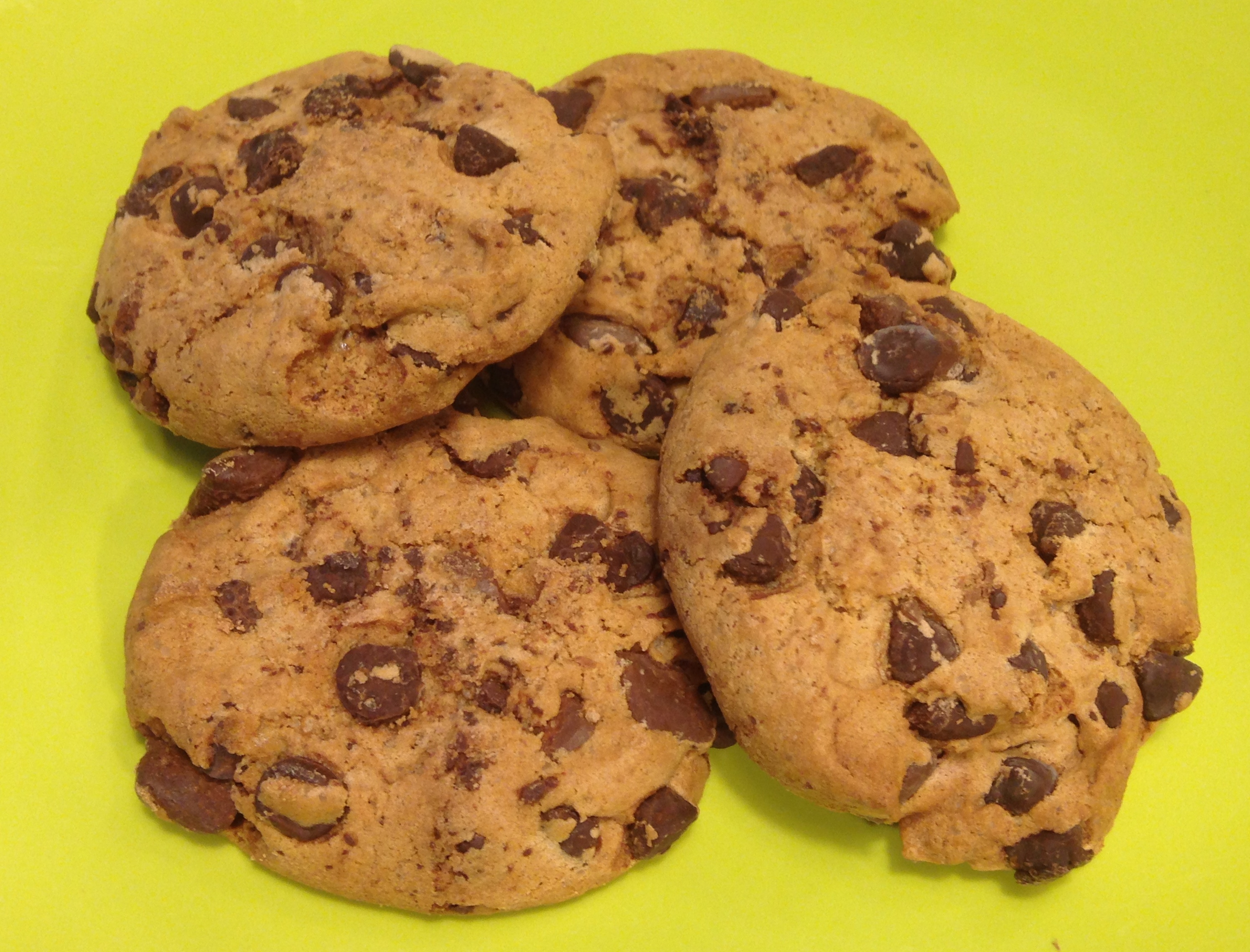 Cookies al burro d’arachidi e gocce di cioccolato