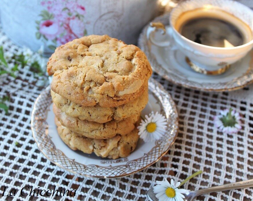 Cookies al cioccolato bianco e profumo d’arancia