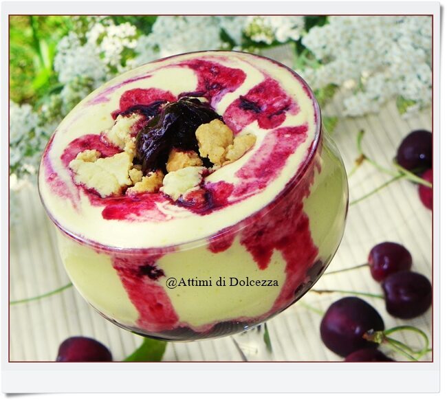 Coppa di chantilly allo zabaione e ciliegie