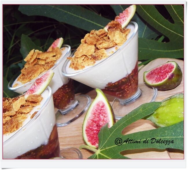 Coppe di ricotta e fichi