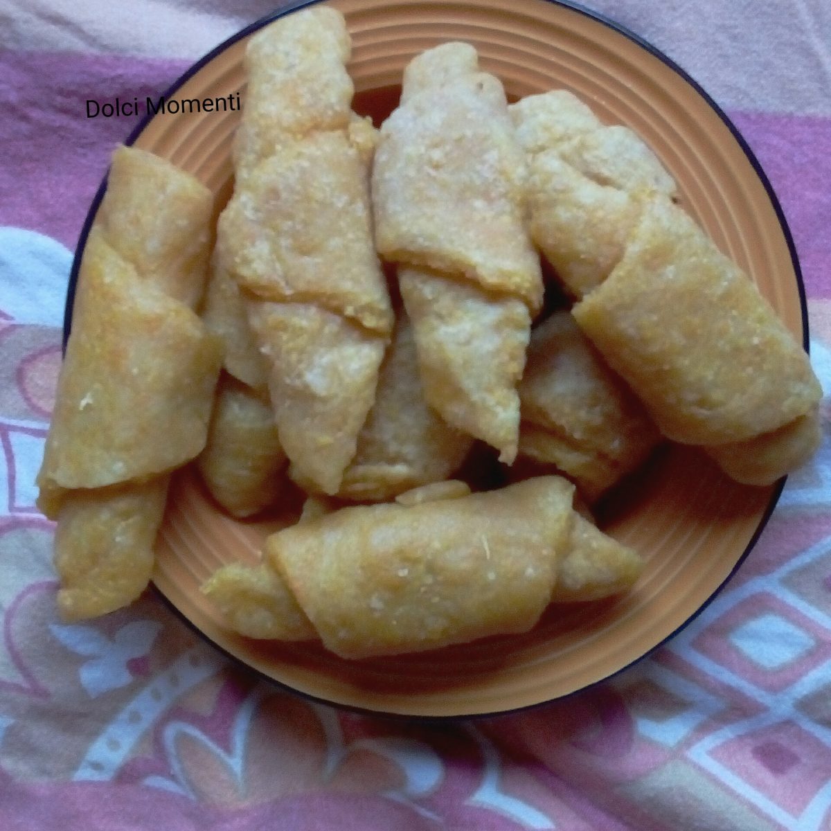 Cornetti di carote ripieni
