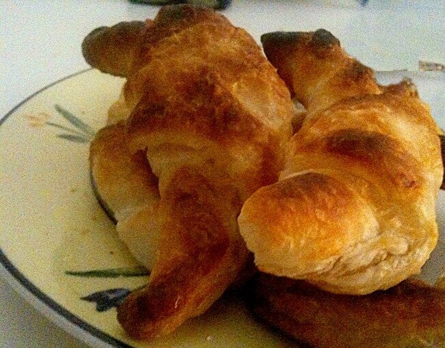 Cornetti di sfoglia alla marmellata