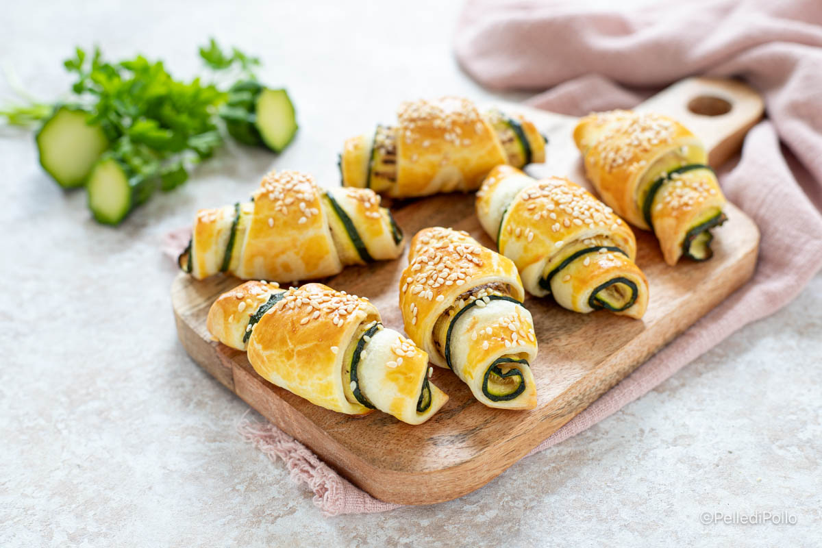 Cornetti salati alle zucchine