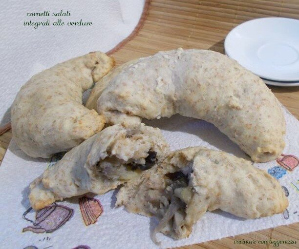 Cornetti salati integrali alle verdure