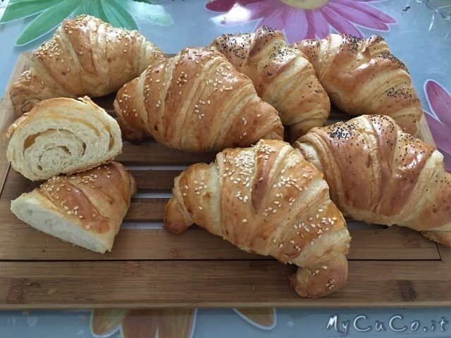 Cornetti salati, semi-sfogliati con cuisine e i-companion moulinex