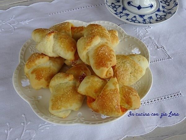 Cornetti soffici per la colazione