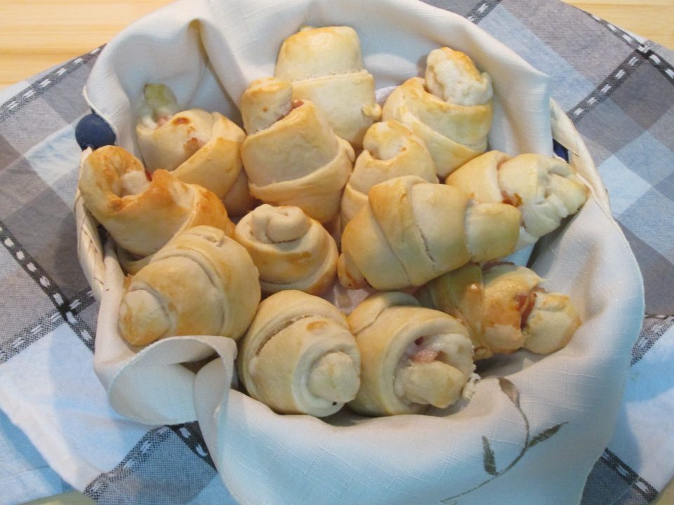 Cornetti veloci di pane