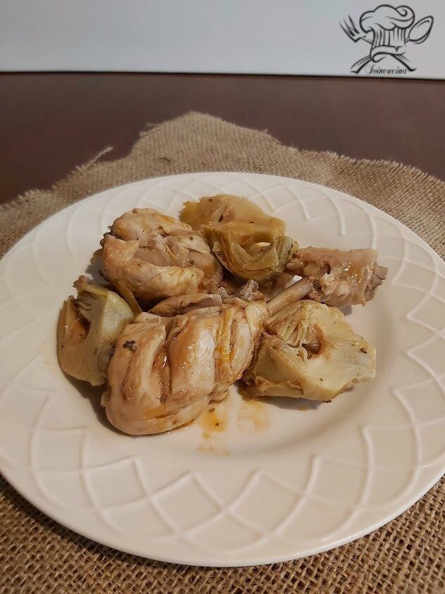 Cosce di pollo in umido con carciofi