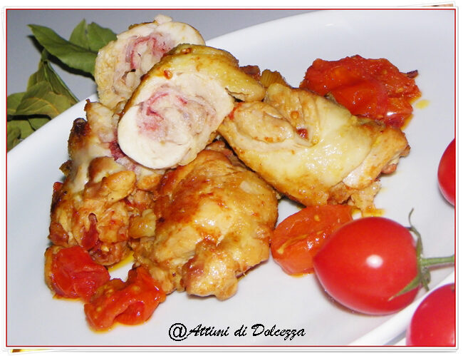 Cosce di pollo ripiene in padella