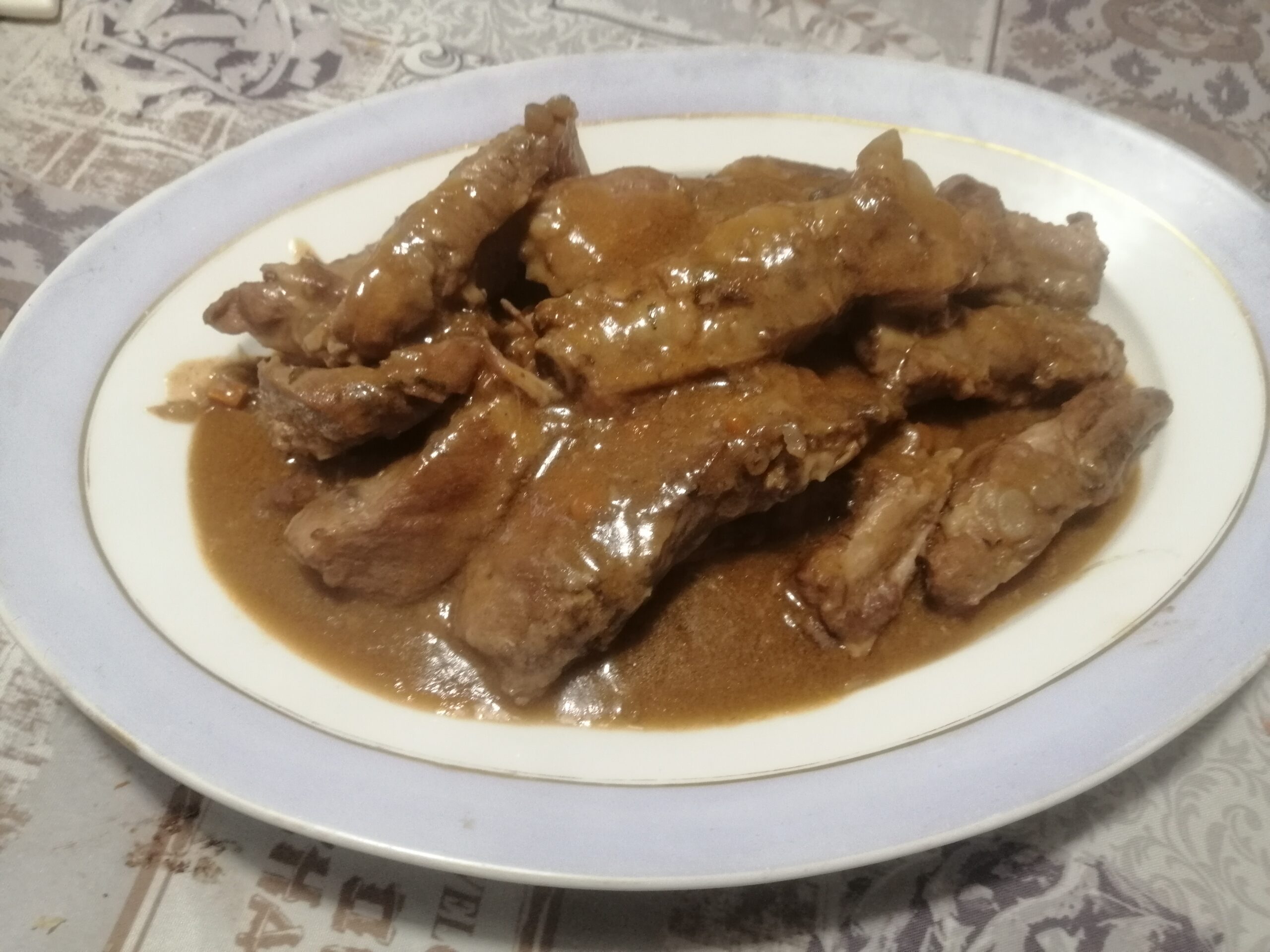 Costine di maiale al sangiovese