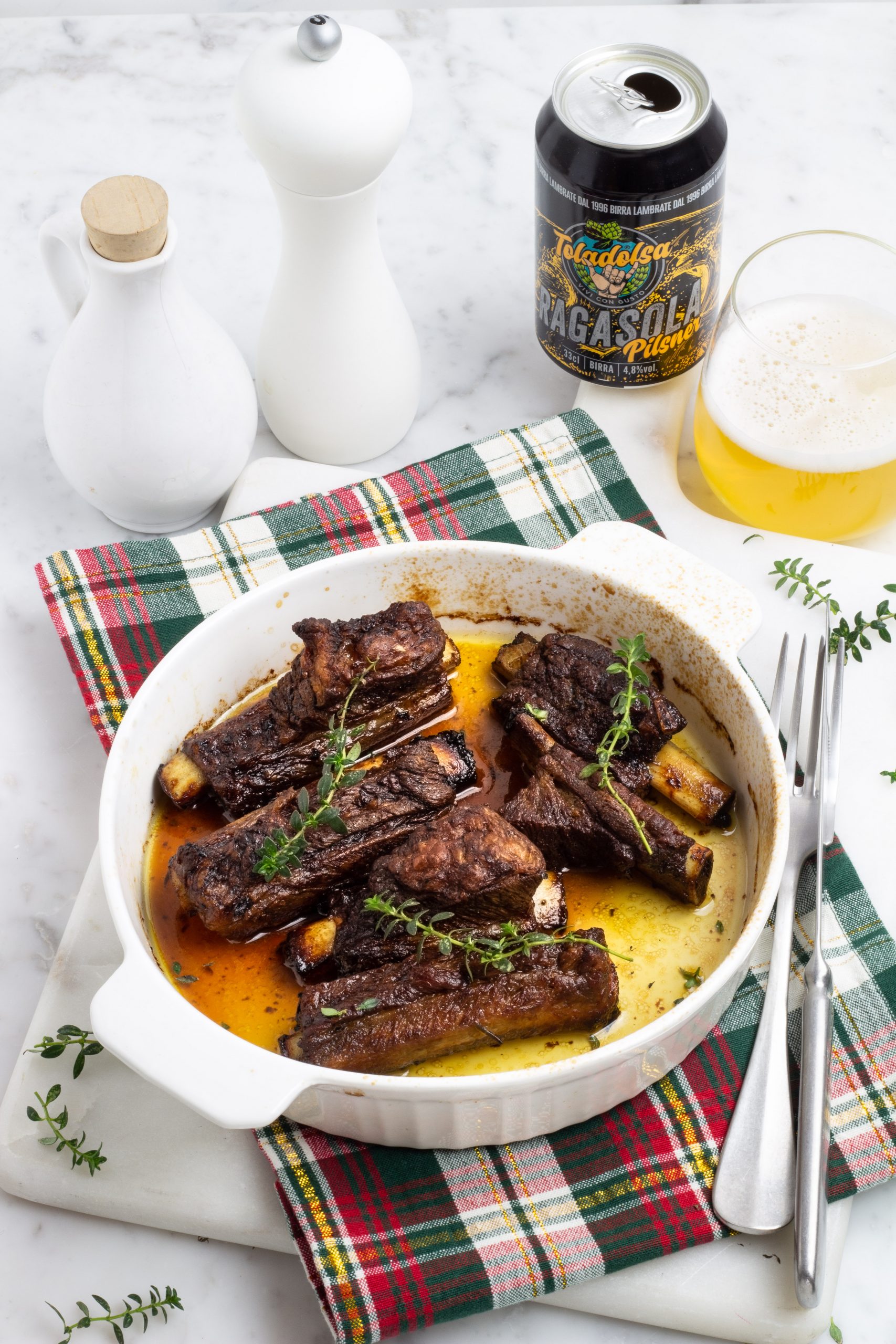 Costine di maiale alla birra