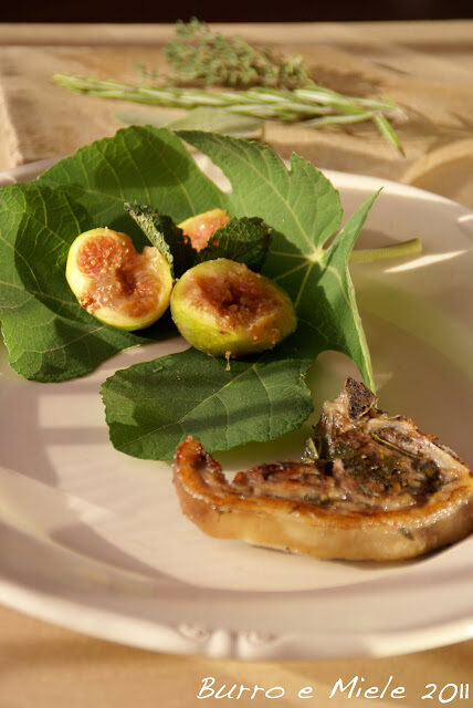 Costolette d’agnello alle erbe, con fichi caramellati alla menta…e la guerra dei fichi.