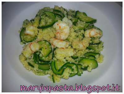 Cous cous con gamberetti e zucchine