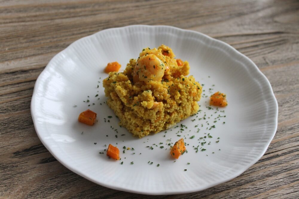 Cous cous curcuma, zucca e misto pesce