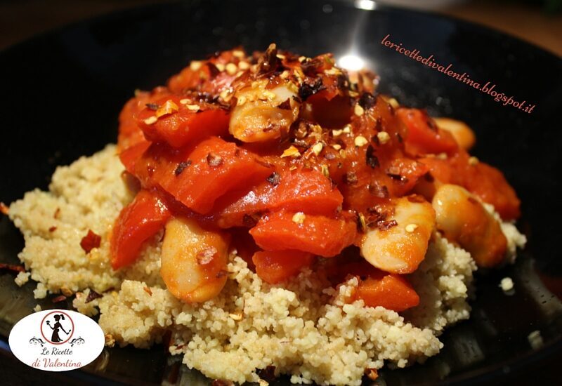Cous cous integrale con peperoni e fagioli al sugo cotti nel bimby