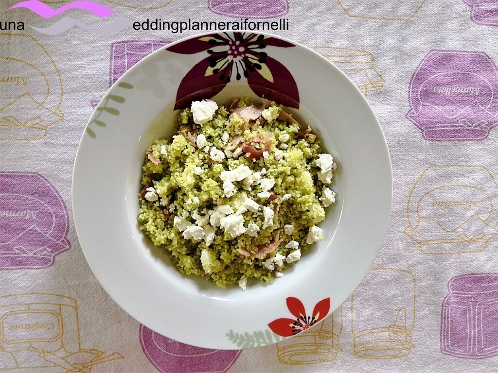 Cous cous pesto, prosciutto cotto e feta greca