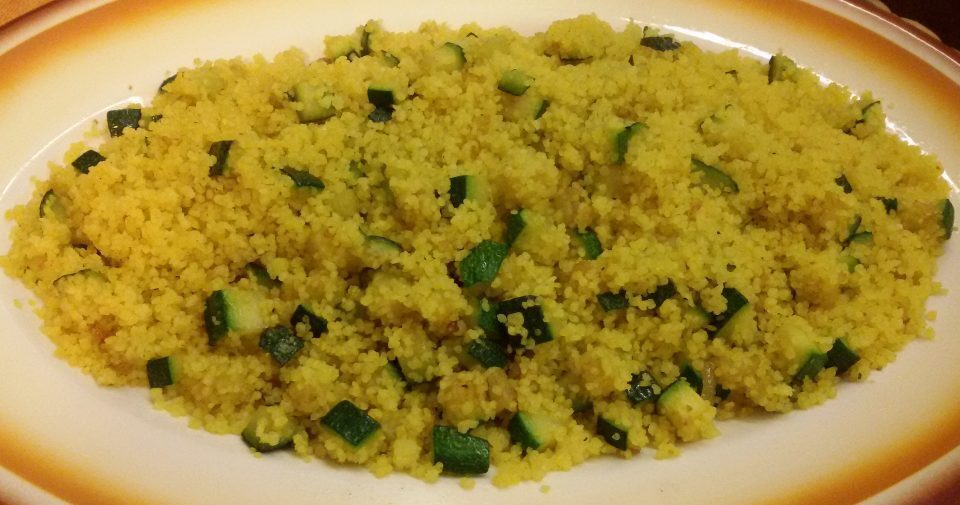 Cous cous zucchine e curry