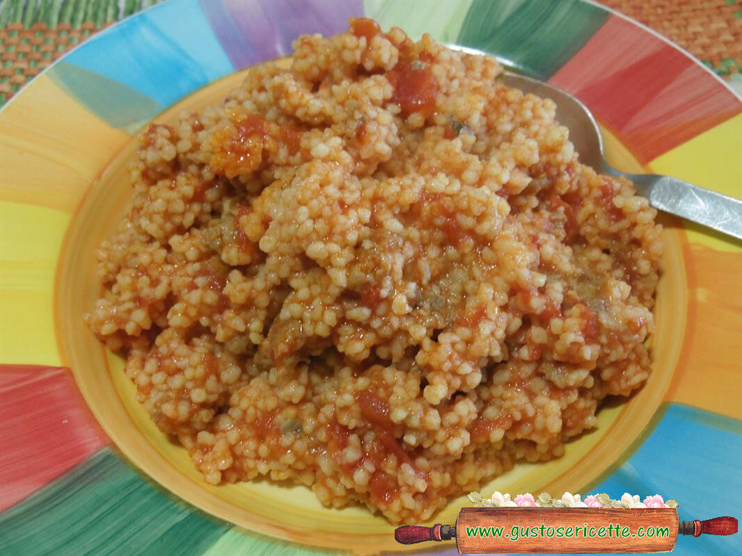 Couscous con salsiccia e gorgonzola