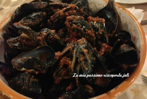 Cozze al pomodoro,