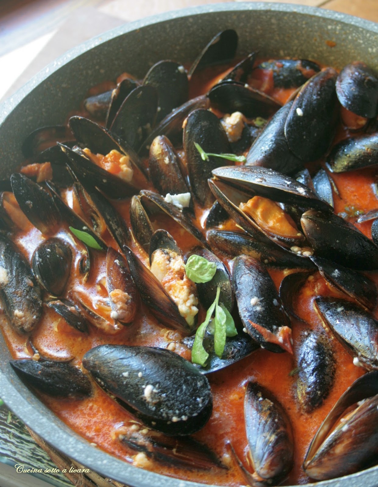 Cozze con feta