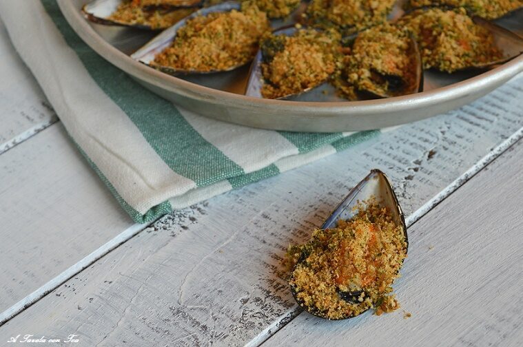 Cozze gratinate al forno ricetta veloce