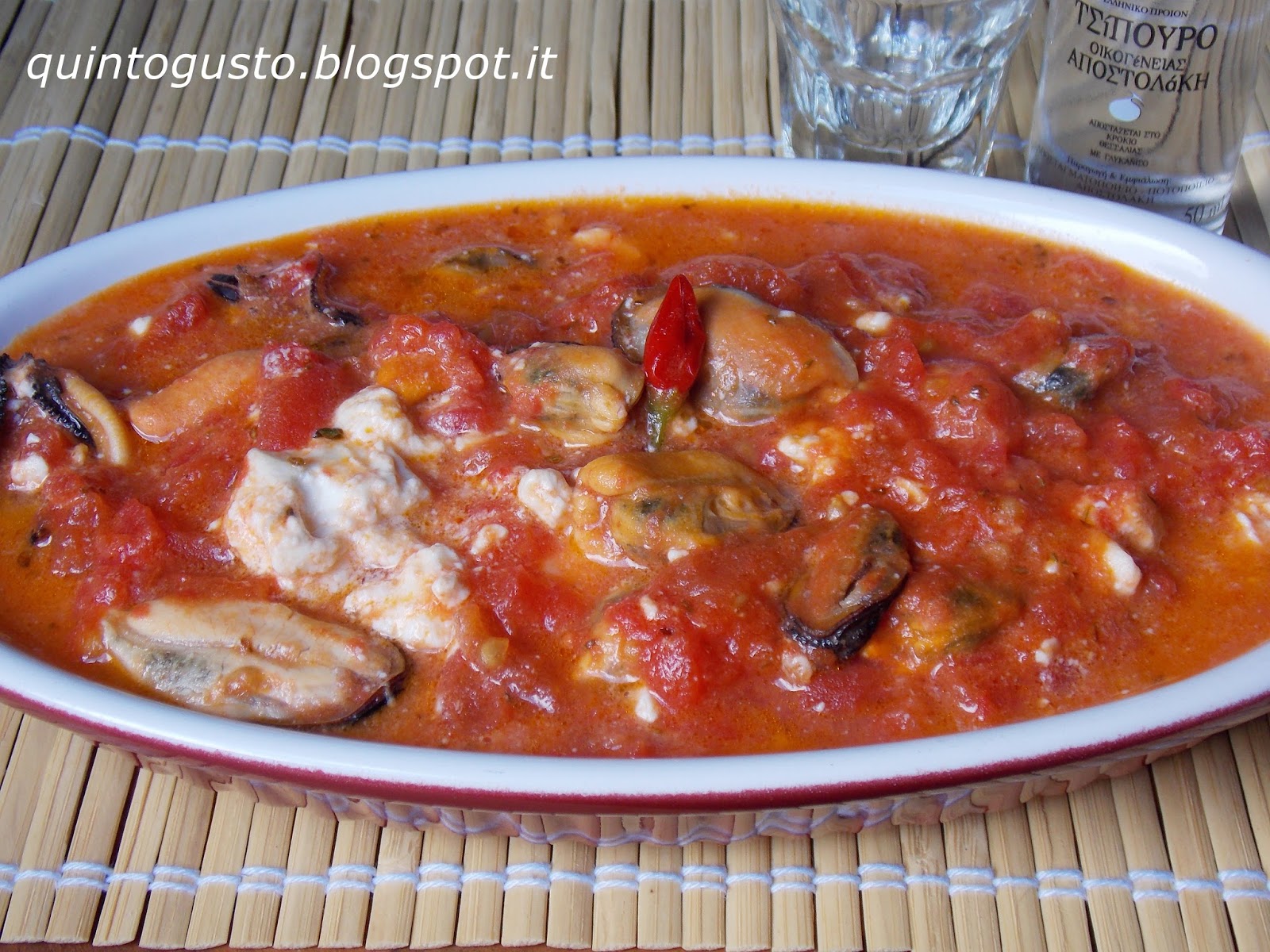 Cozze saganaki