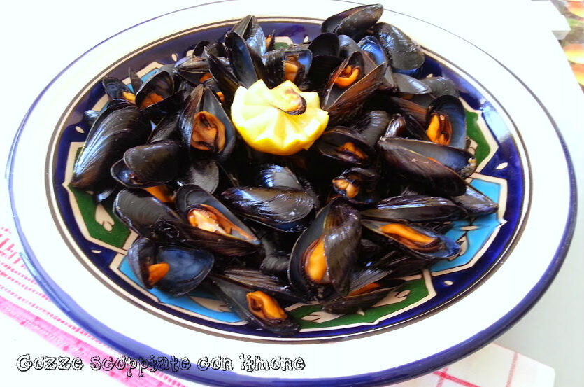 Cozze scoppiate con limone