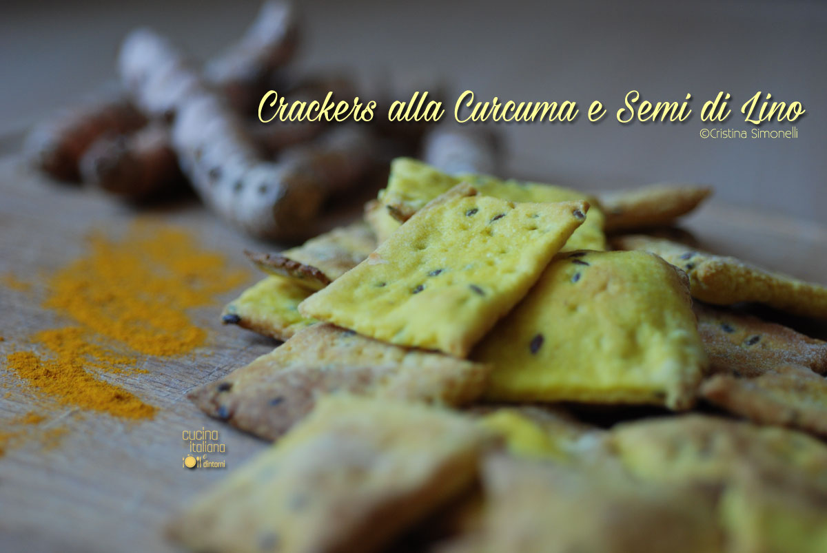 Crackers alla curcuma e semi di lino